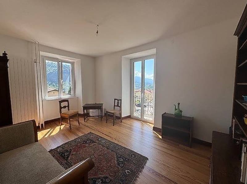 Bedano - Einfamilienhaus im Ortskern mit Grundstück (8)