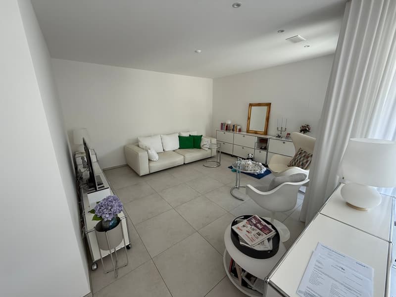 Cureglia - Sale bright 2.5-room apartment (3)