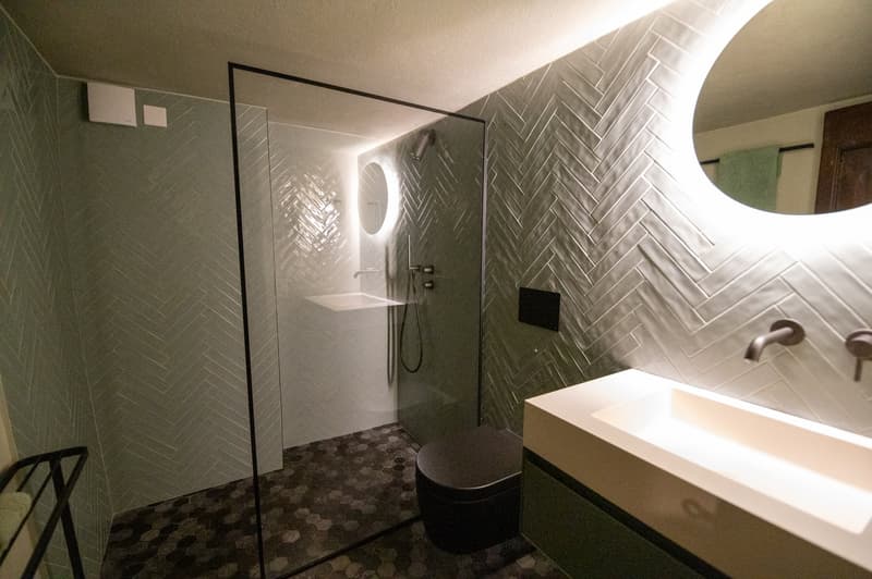 Astano (Lugano) – Dimora di prestigio immersa nella natura, tra eleganza e spiritualità (17)