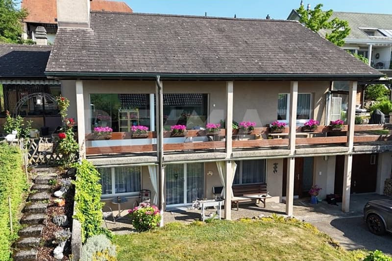 Freistehendes Zwei-Generationenhaus (5)