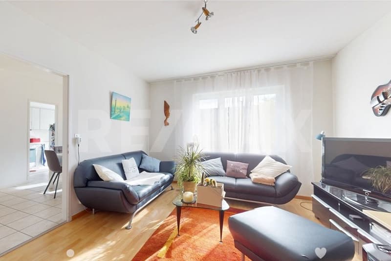 Helles und gemütliches Zuhause mit Balkon, 2.5 Zimmerwohnung (1)