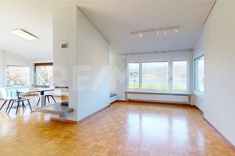 Ein Haus, das überrascht entdecken Sie dieses charmante Raumwunder in Mörigen! (2)