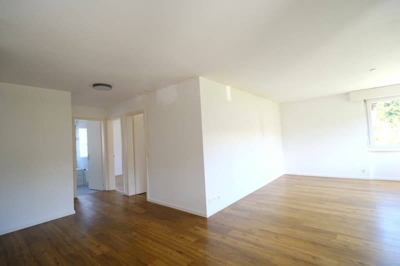 GROSSEN IMMOBILIEN - 3.5-Zimmer-Wohnung mit grossem Balkon und direktem Gartenzugang in Thierachern (6)