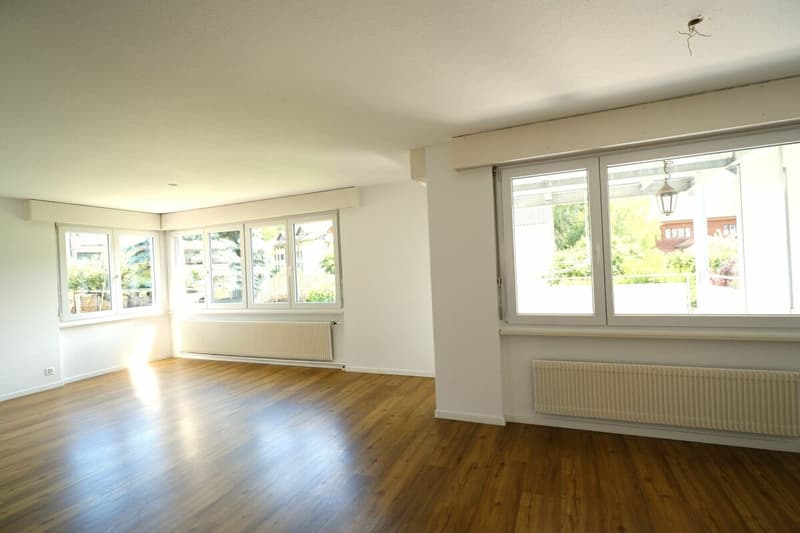 GROSSEN IMMOBILIEN - 3.5-Zimmer-Wohnung mit grossem Balkon und direktem Gartenzugang in Thierachern (5)