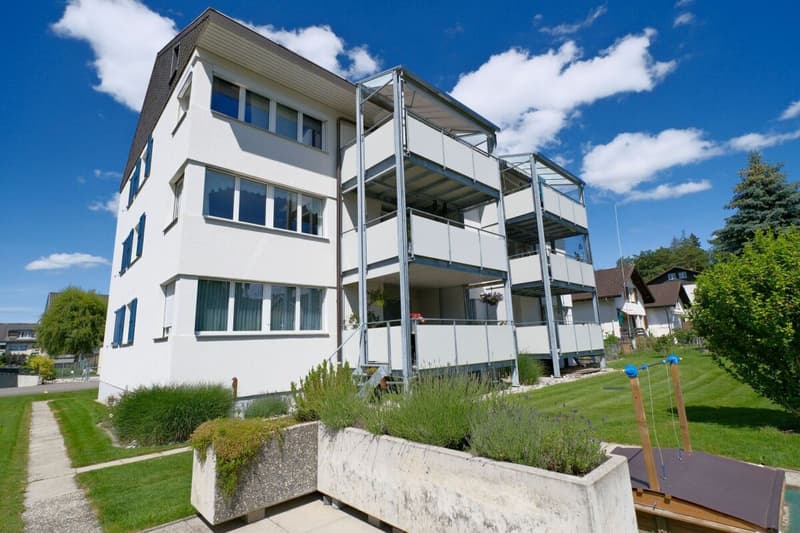 GROSSEN IMMOBILIEN - 3.5-Zimmer-Wohnung mit grossem Balkon und direktem Gartenzugang in Thierachern (3)