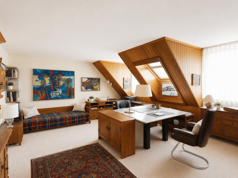 GROSSEN IMMOBILIEN - Charmante Villa mit Pool, grossem Parkgrundstück und unverbaubarer Aussicht (13)