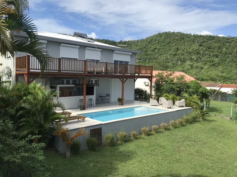 Superbe Villa à deux pas de l'océan - Martinique (1)