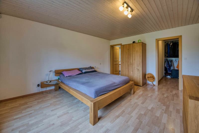 SOLD - Individual villa with pool and dream view (8)