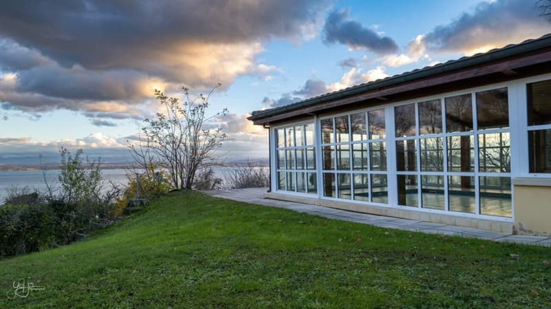 SOLD - Individual villa with pool and dream view (13)