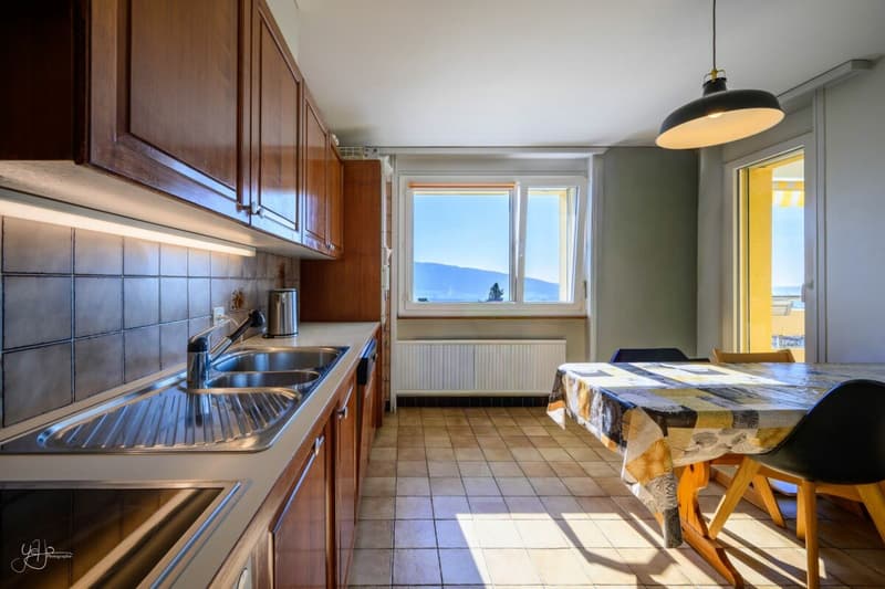 RESERVE - 4,5 locali all'ultimo piano di un edificio a Val-de-Ruz (4)