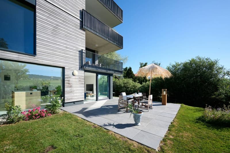 Very beautiful recent 5.5-room apartment with garden (4)