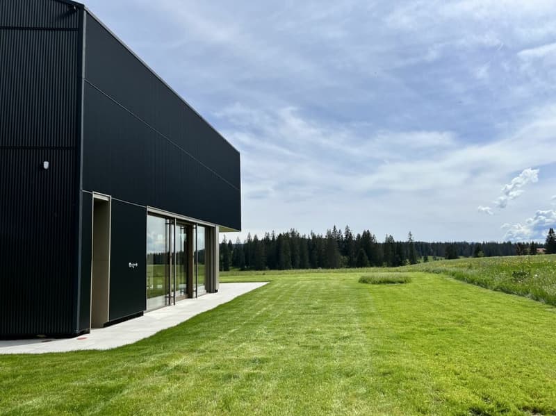 Magnifique villa à louer pour les amoureux de la nature dans la Vallée de la Brévine (2)