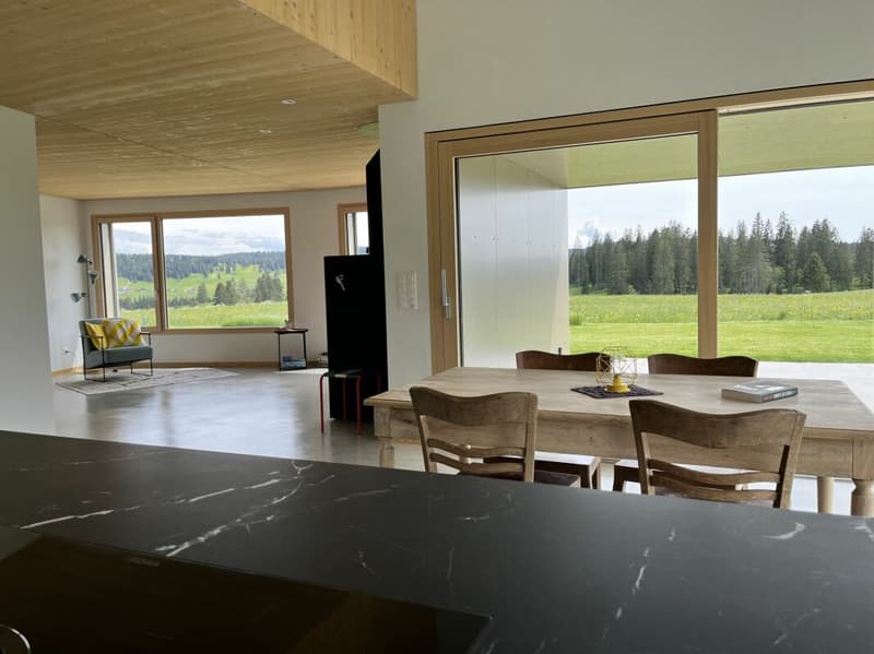 Magnifique villa à louer pour les amoureux de la nature dans la Vallée de la Brévine (7)