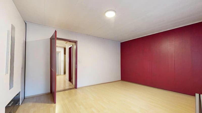 Two-family house with renovation needs and additional building land parcel (5)