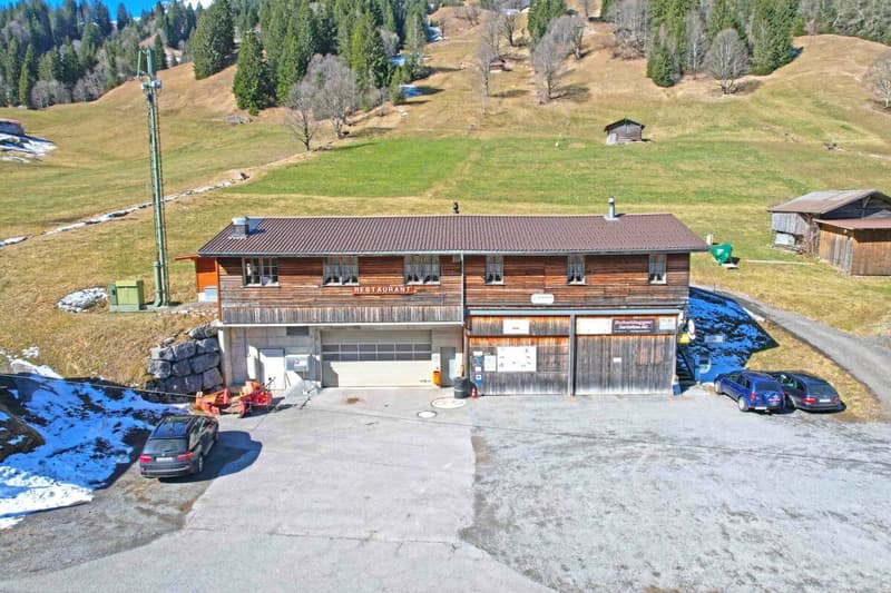 Hotel Pension Alpenrose with 2 restaurants and ski lift in Saxeten (4)