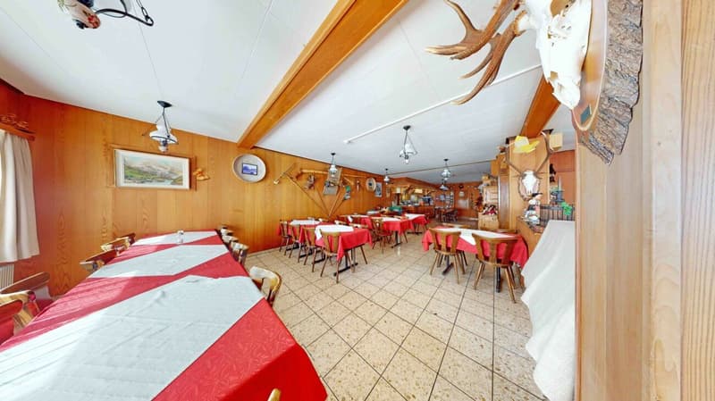 Hotel Pension Alpenrose with 2 restaurants and ski lift in Saxeten (8)