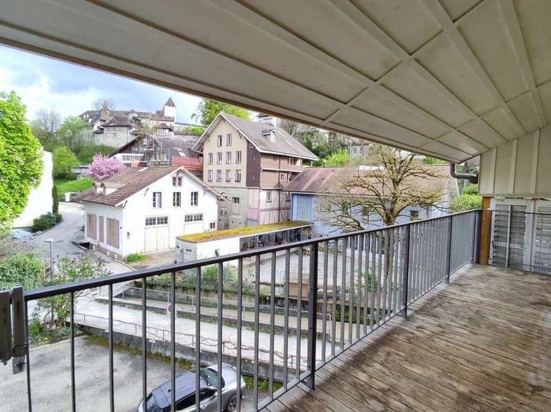Appartement spacieux 4.5 pièces dans la vieille ville avec balcon (1)