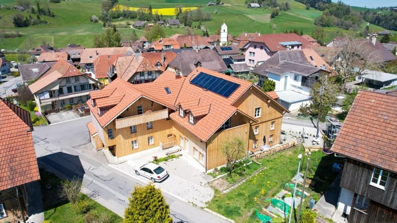 Casa multifamiliare completamente affittata, rendita solida (12)