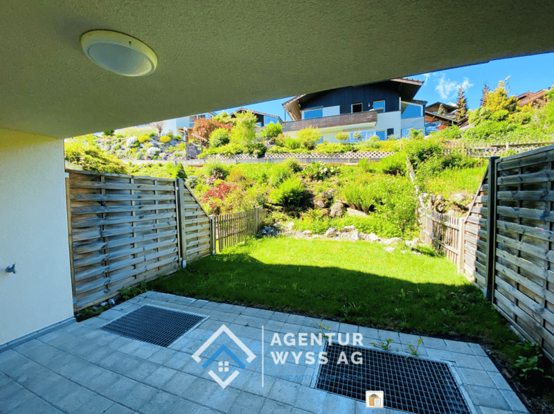 Agentur Wyss AG: Belle maison de 4,5 pièces REFH à Faulensee avec vue sur le lac (11)