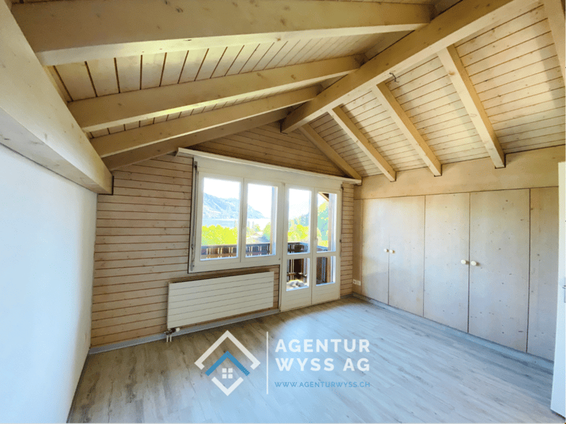 Agentur Wyss AG: Belle maison de 4,5 pièces REFH à Faulensee avec vue sur le lac (8)
