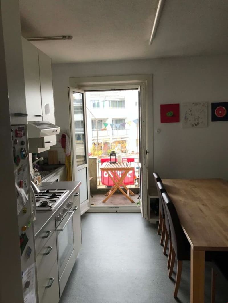 Appartamento di 4 camere nell'ex bigiotteria in affitto (9)