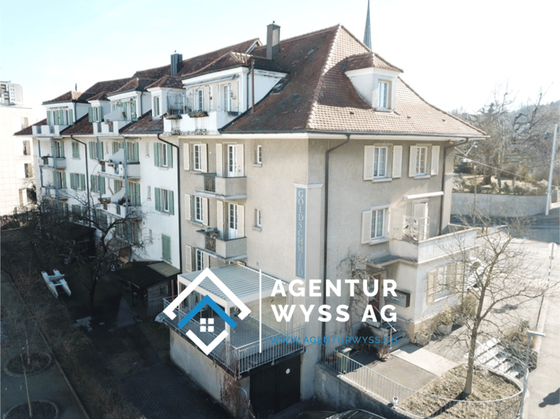 Appartamento di 4 camere nell'ex bigiotteria in affitto (1)