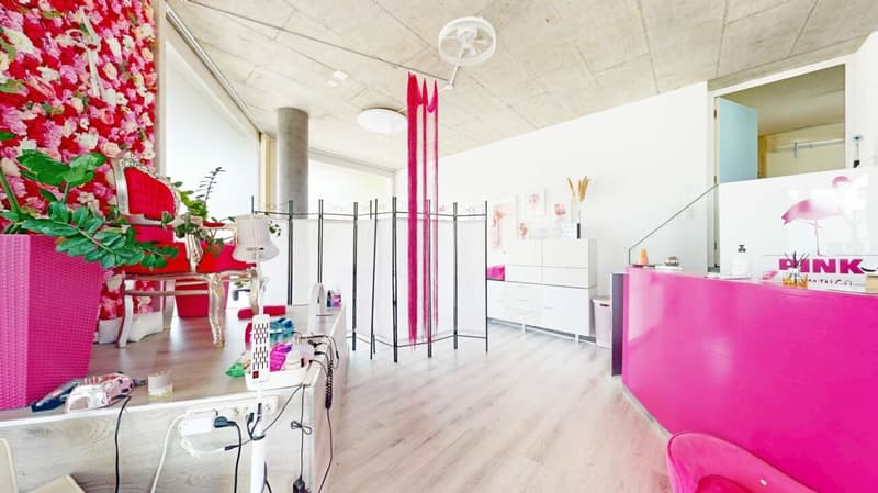 Moderne Wohnung mit Atelier in Neuenegg (12)