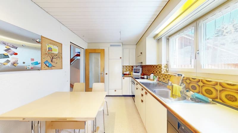 Familienwohntraum mit grossem Garten in Huttwil (9)