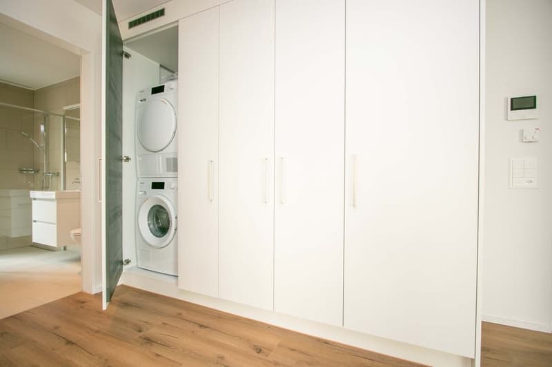 Waschturm / Einbauschrank