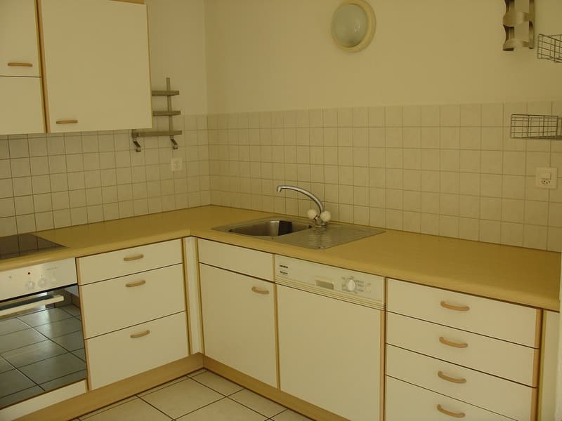 Wohnung mit Platz in der Tiefgarage (2)