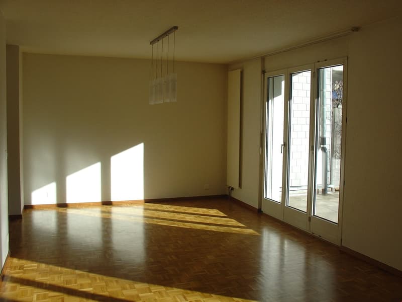 Wohnung mit Platz in der Tiefgarage (7)