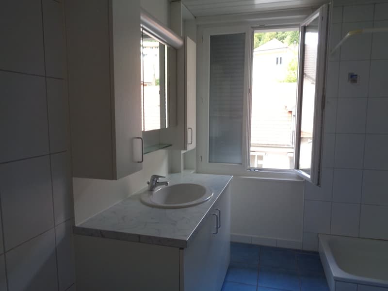 Appartement situé entre la gare CFF et le centre-ville. (6)