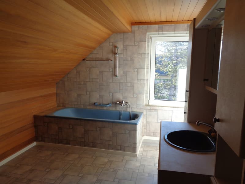 Appartement situé dans un immeuble proche du centre-ville (6)