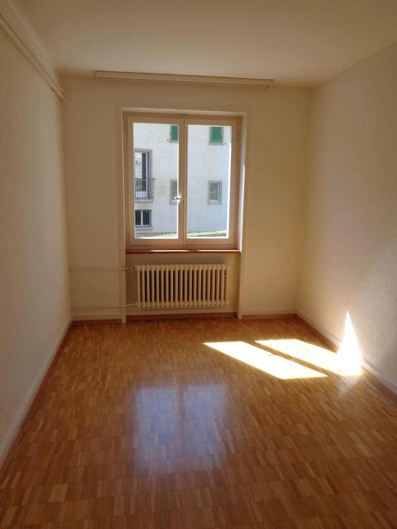 Appartement situé dans un petit immeuble de 5 logements (7)