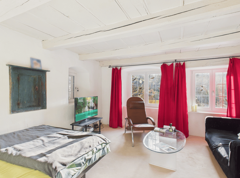 Exclusive residential ensemble with barn and annex (18)