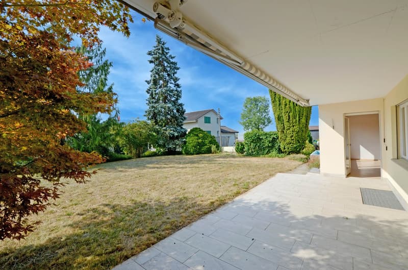 Haus mit zwei Wohneinheiten an zentraler Lage (6)
