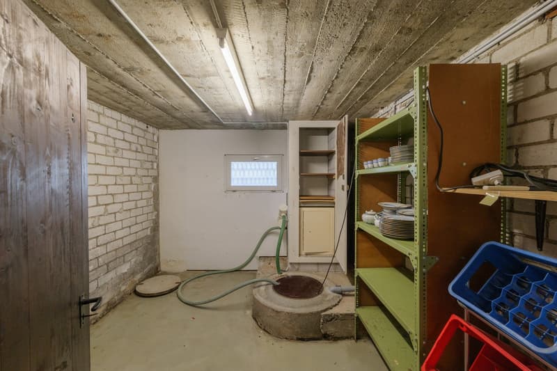 Charmantes 5-Zimmer-Einfamilienhaus in Studen – sofort verfügbar (16)