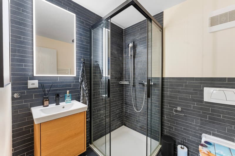 Charmante 4.5-Zimmer-Maisonette-Wohnung in Lyss – Ruhige Lage mit top Anbindung (12)