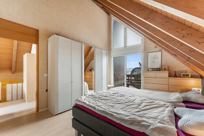 Appartement-maisonnette spacieux 5.5 pièces avec cheminée et vue panoramique (29)