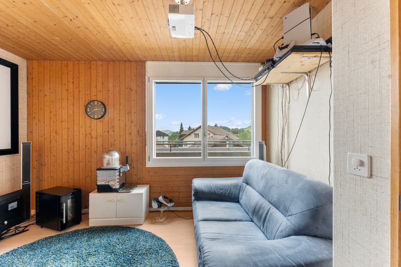 Appartement-maisonnette spacieux 5.5 pièces avec cheminée et vue panoramique (14)