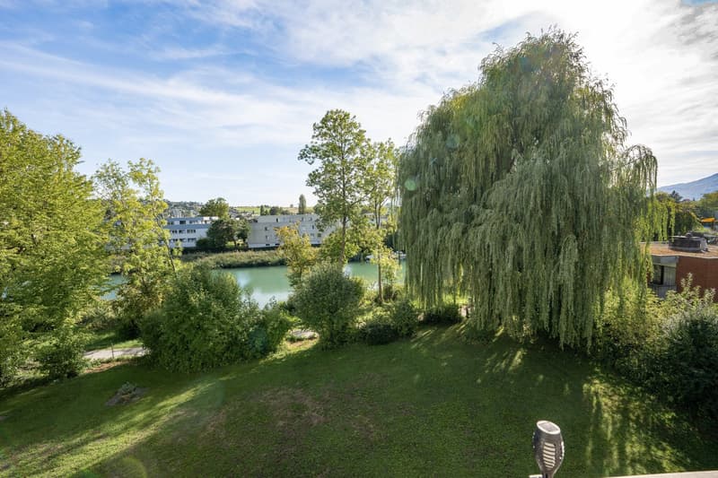 Attika mit 93 m² Terrasse an der Zihl | Attique avec terrasse de 93 m² (23)