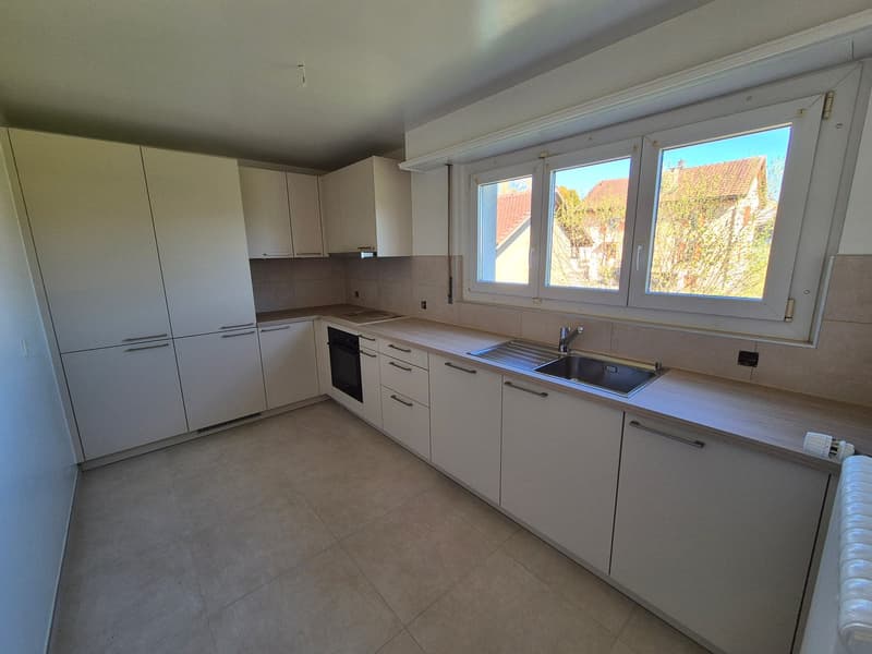 Appartement neuf de 4 pièces avec balcon à Bercher (1)