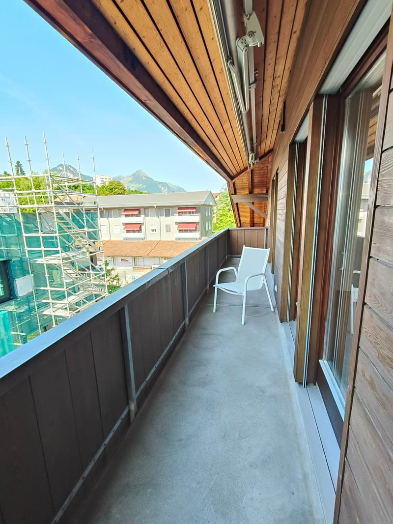 Occasion unique - Vaste appartement attique de 7,5 pièces avec vue panoramique à Spiez (29)