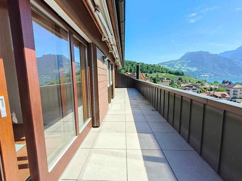 Occasion unique - Vaste appartement attique de 7,5 pièces avec vue panoramique à Spiez (24)
