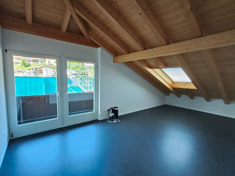 Occasion unique - Vaste appartement attique de 7,5 pièces avec vue panoramique à Spiez (13)