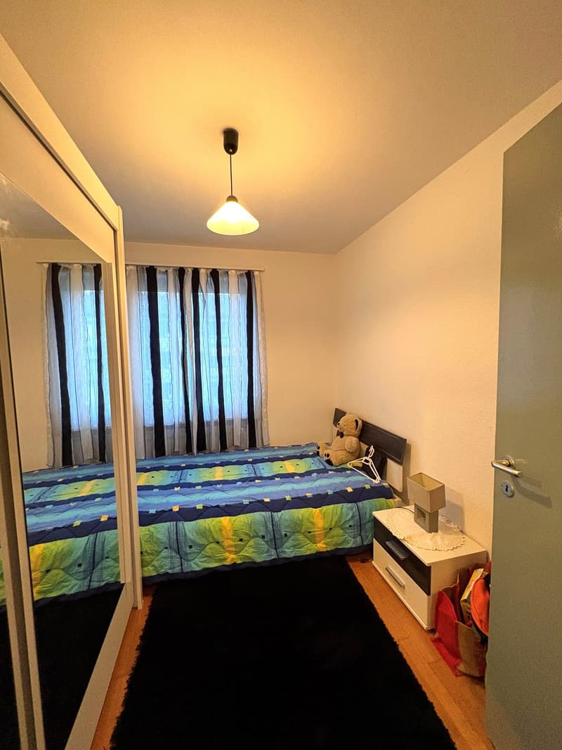 Charmant appartement 4 pièces dans un quartier calme d'Ostermundigen (7)