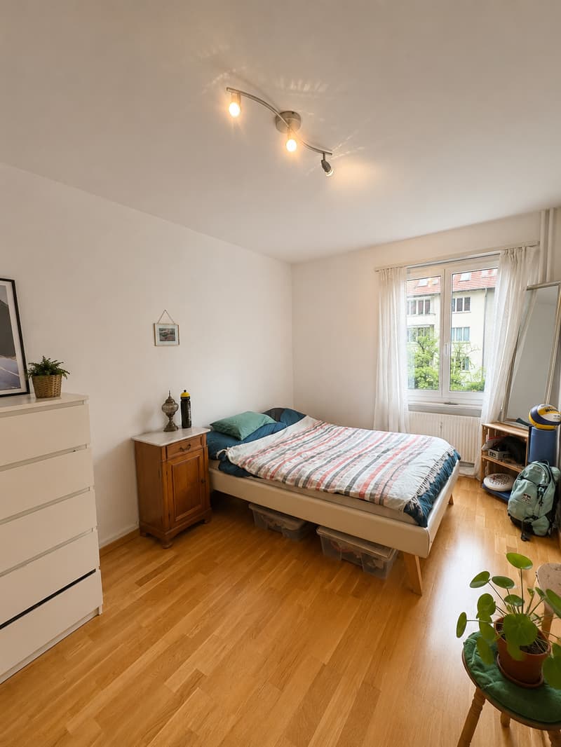 Appartamento di 3 camere con balcone in una posizione tranquilla e centrale a Berna (4)