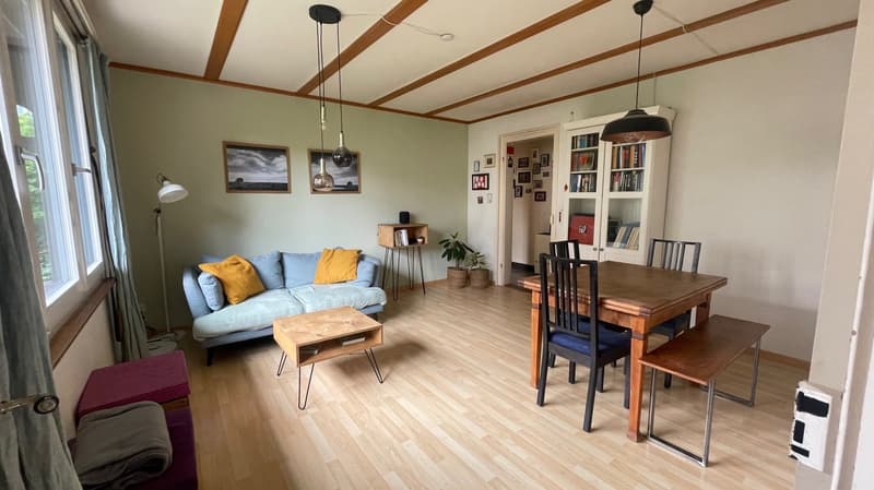 Charmante 4-Zimmer-Altbauwohnung mit Balkon in Bern-Bethlehem (6)