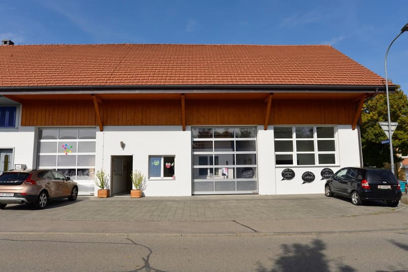 helles Büro/Atelier im Erdgeschoss (1)