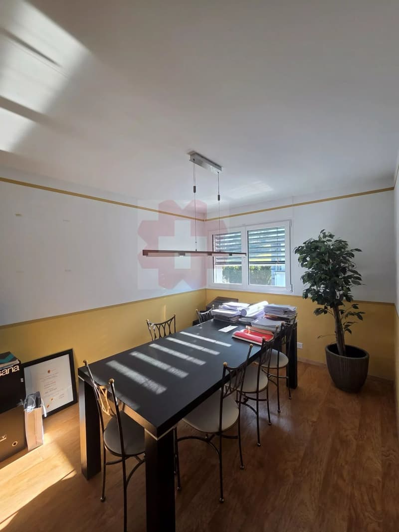 Appartement élégant de 4 chambres à Bex, Suisse (9)